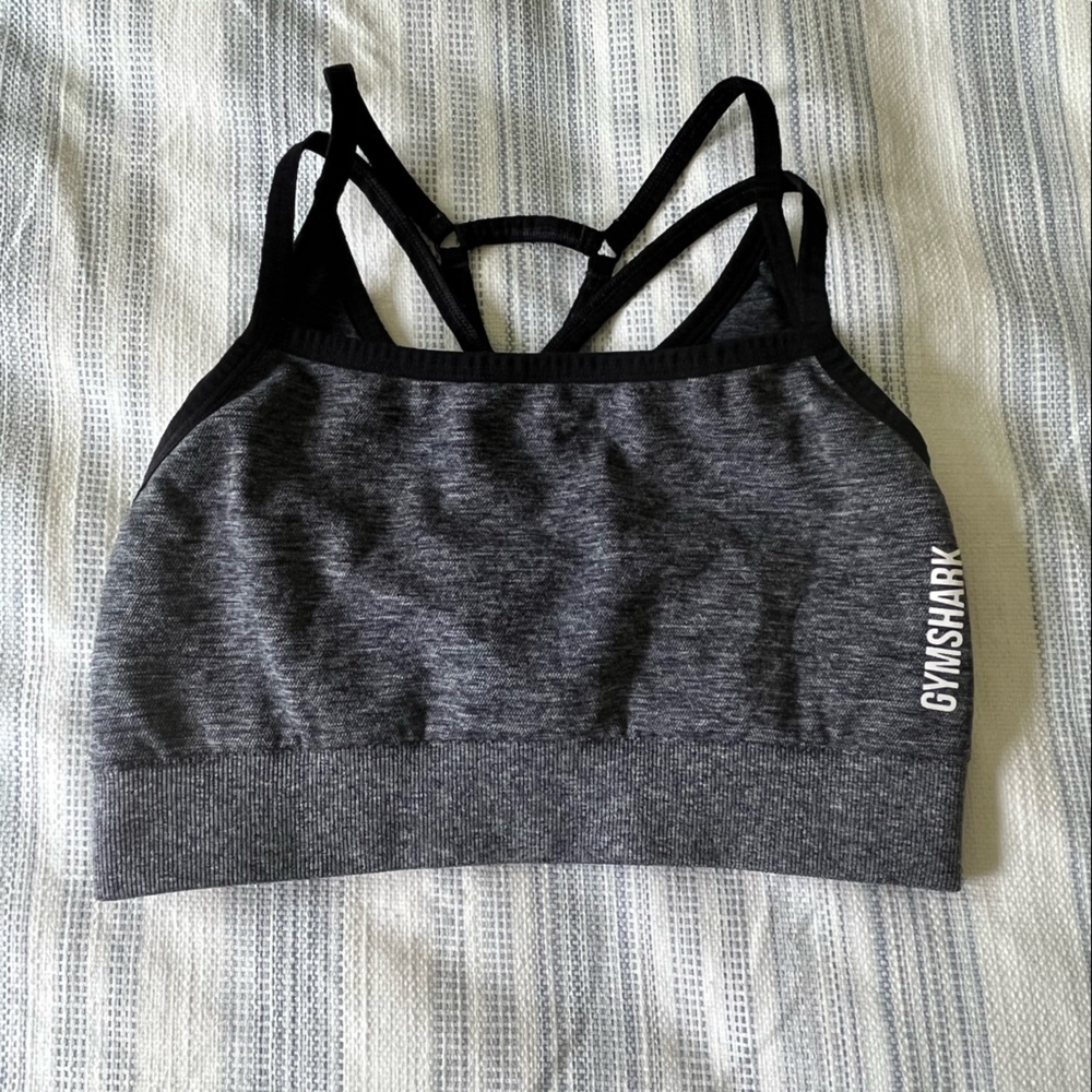 Gymshark Adapt Sports Bra in grey / black